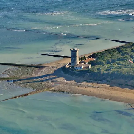 Tatil Evi 800 M De La Plage, Maison Pour 4 Avec Terrasse *