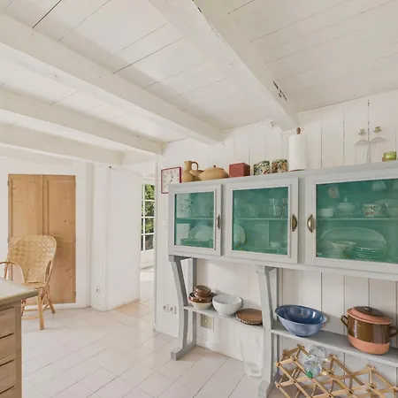 800 M De La Plage, Maison Pour 4 Avec Terrasse