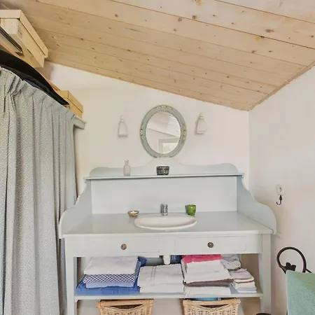 800 M De La Plage, Maison Pour 4 Avec Terrasse * Les Portes-en-Re