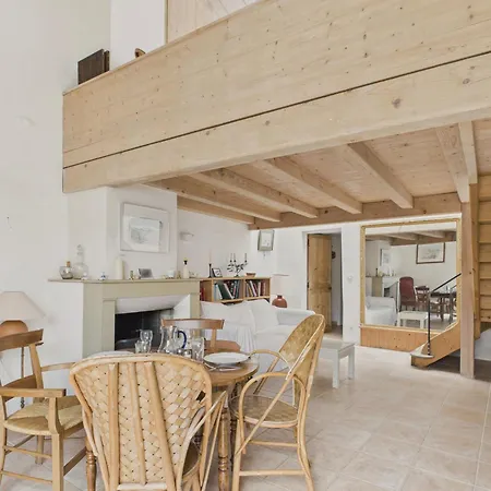 Дом отдыха 800 M De La Plage, Maison Pour 4 Avec Terrasse