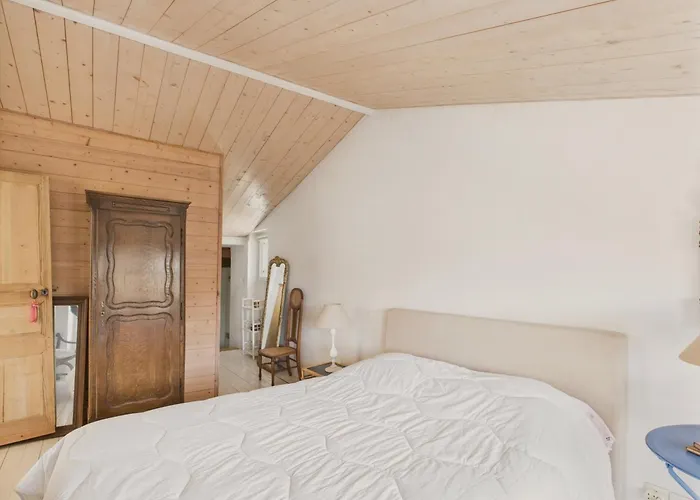 Сasa de vacaciones 800 M De La Plage, Maison Pour 4 Avec Terrasse Les Portes-en-Re